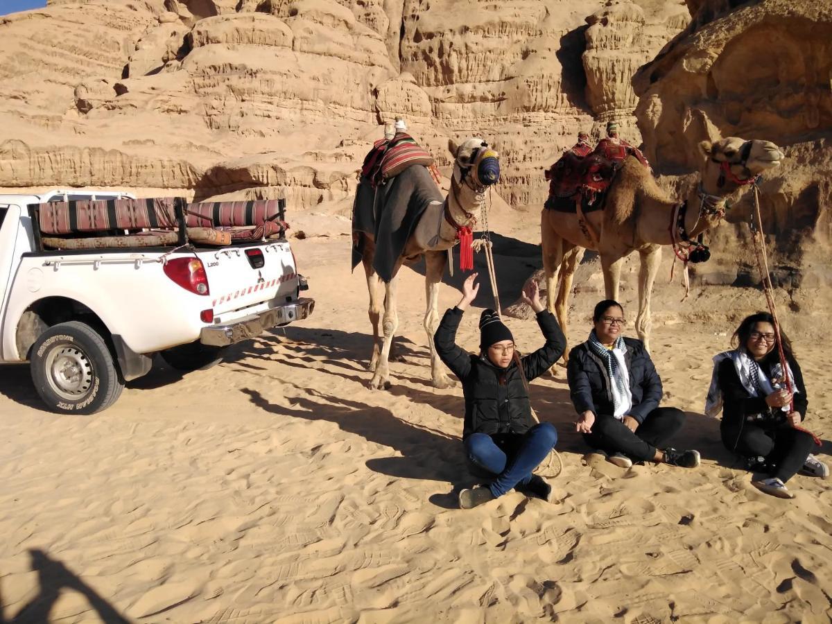 Waseem Luxury Camp Wadi Rum Ngoại thất bức ảnh