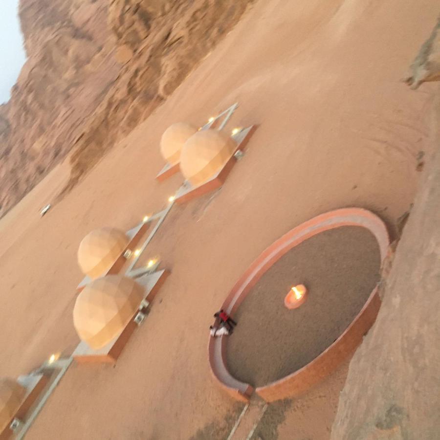 Waseem Luxury Camp Wadi Rum Ngoại thất bức ảnh