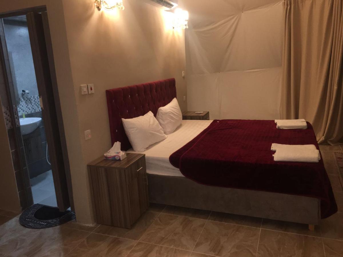 Waseem Luxury Camp Wadi Rum Ngoại thất bức ảnh