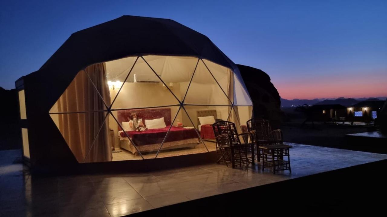 Waseem Luxury Camp Wadi Rum Ngoại thất bức ảnh