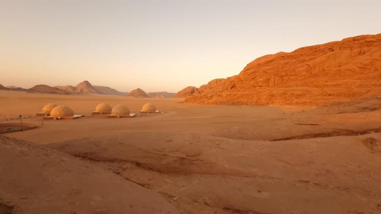 Waseem Luxury Camp Wadi Rum Ngoại thất bức ảnh