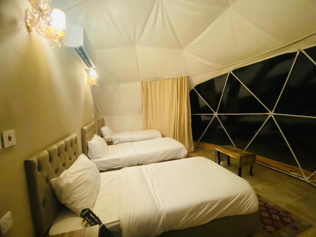 Waseem Luxury Camp Wadi Rum Ngoại thất bức ảnh