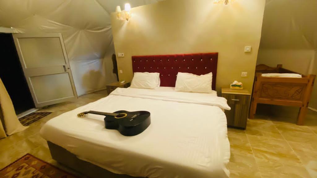 Waseem Luxury Camp Wadi Rum Ngoại thất bức ảnh