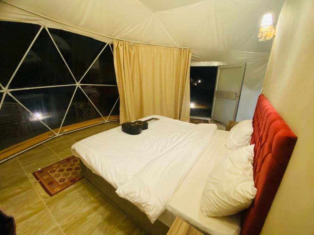 Waseem Luxury Camp Wadi Rum Ngoại thất bức ảnh